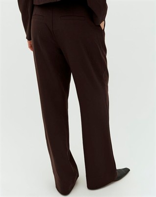 Rihnwen- M Bukser - Java